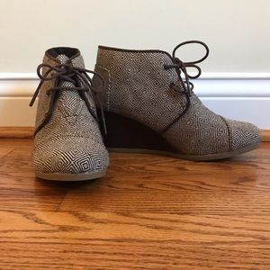 Toms Wedge Boots